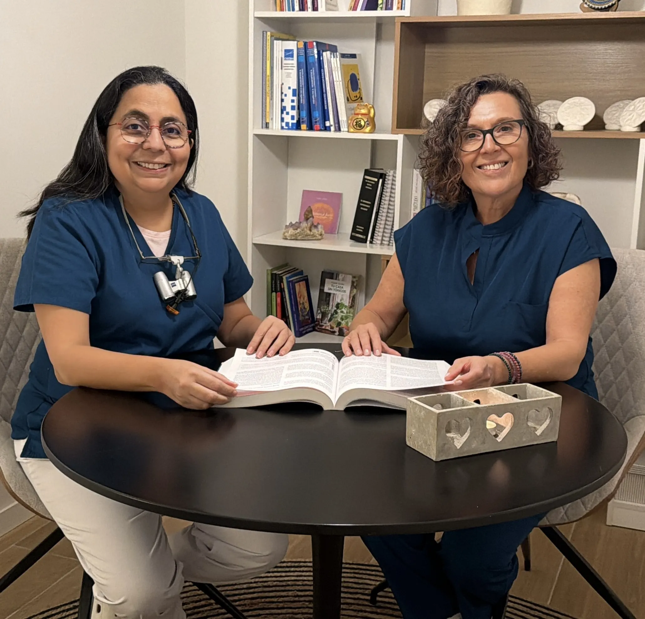 Dra. Cedeño y Dra. Pereyra, socias directoras de Neo Clinic